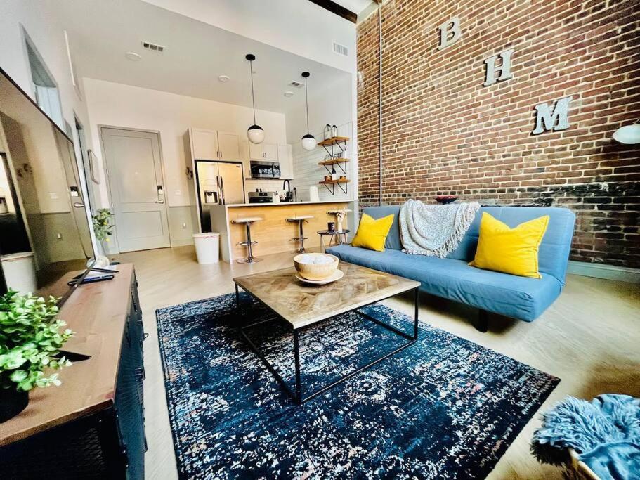Trendy Condo! Close To Everthing Downtown Birmingham Luaran gambar
